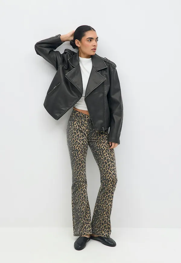 Gina Tricot - Leopard bootcut jeans - Flare & bootcut jeans - Brun - 32 - Dam