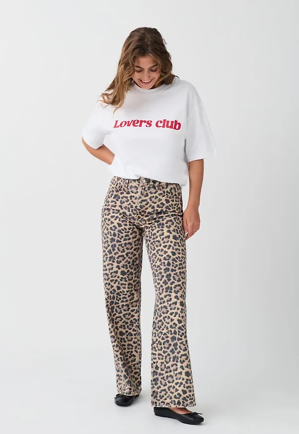Leopard jeans