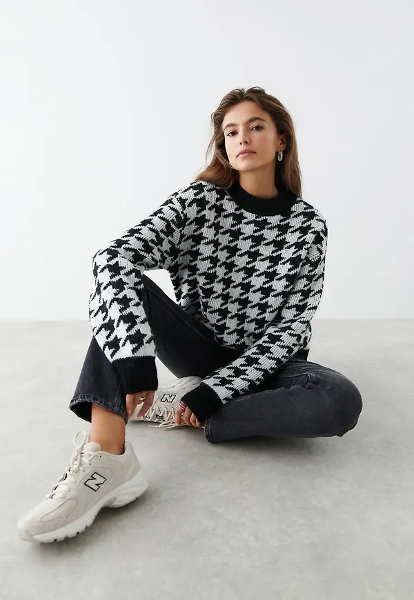 Lina knitted sweater