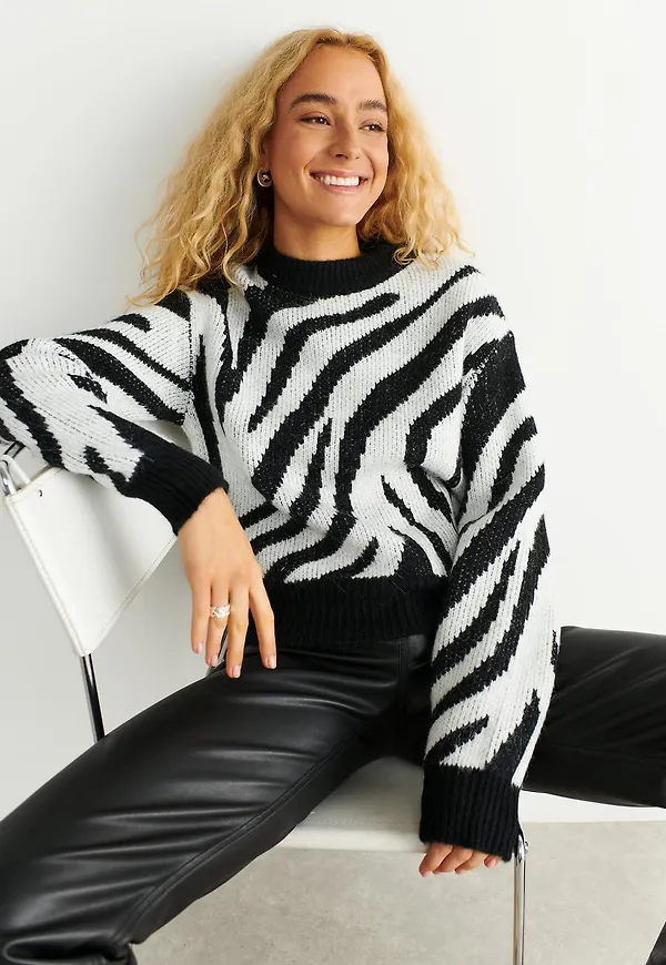 Lina knitted sweater