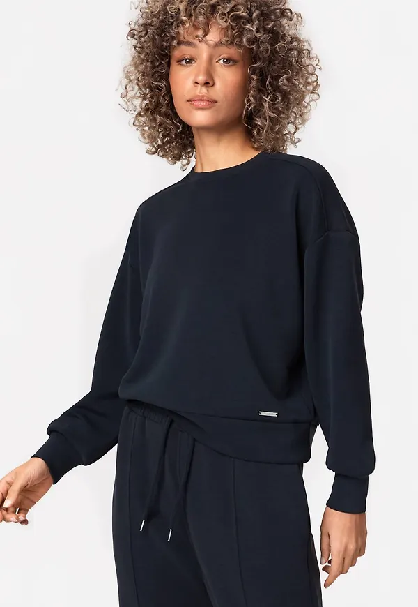 Line Sweater