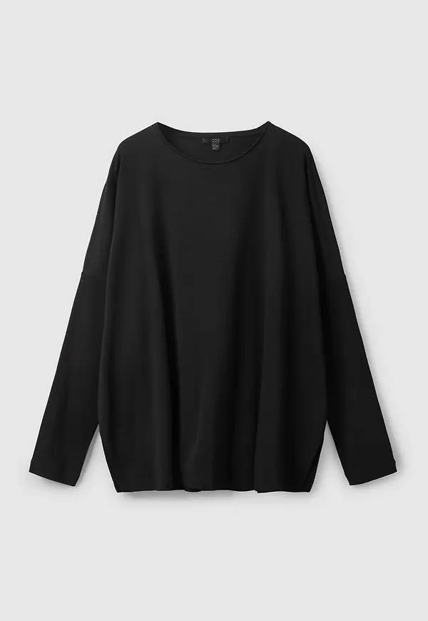 LONG-SLEEVED T-SHIRT