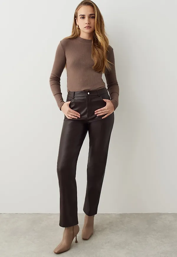 Long sleeve rib top
