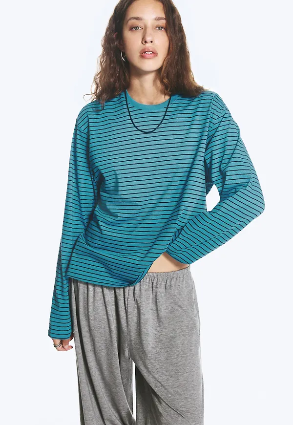 Long-Sleeved Boxy Cotton T-shirt