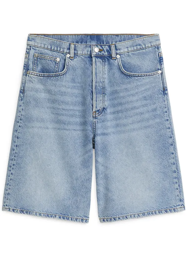 Loose Denim Shorts - Blue
