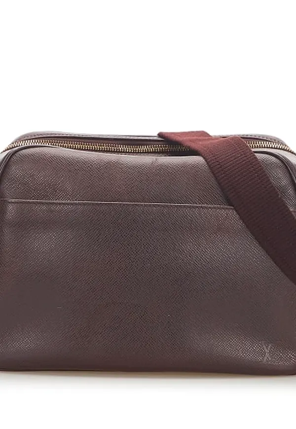 Louis Vuitton Taiga Reporter Pm