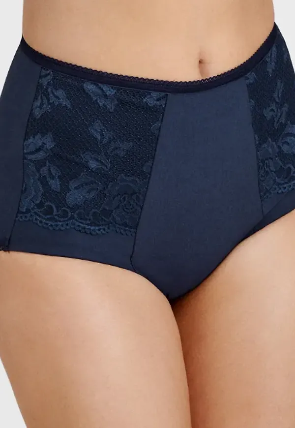 Lovely Lace Trosgördel