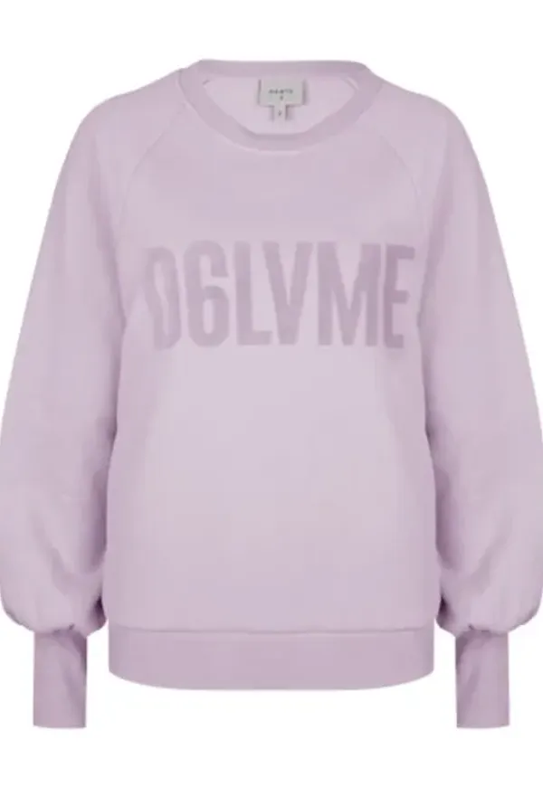 Loveme Sweater