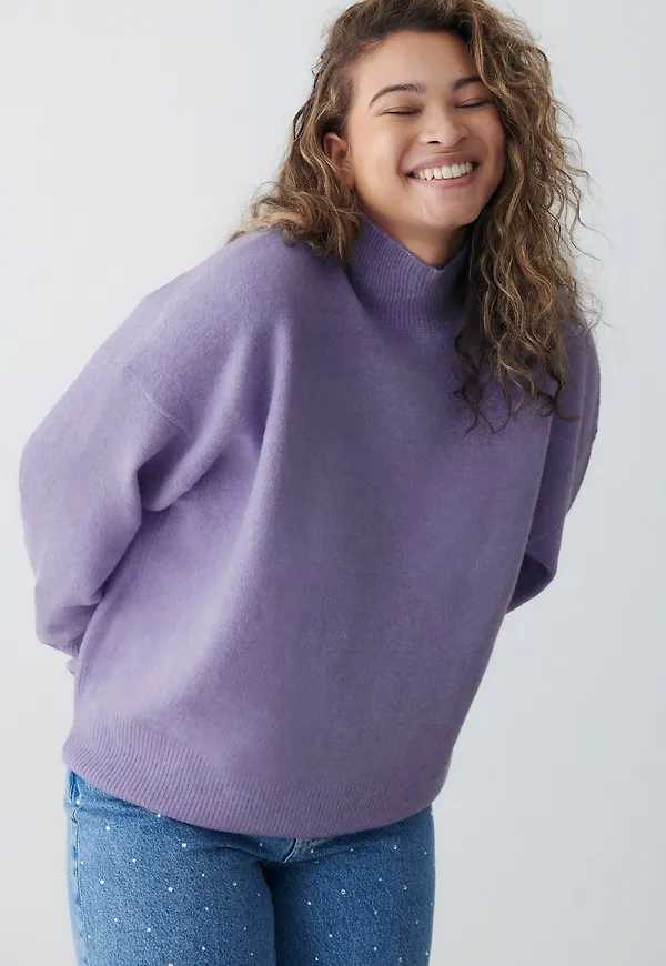 Lovisa knitted sweater