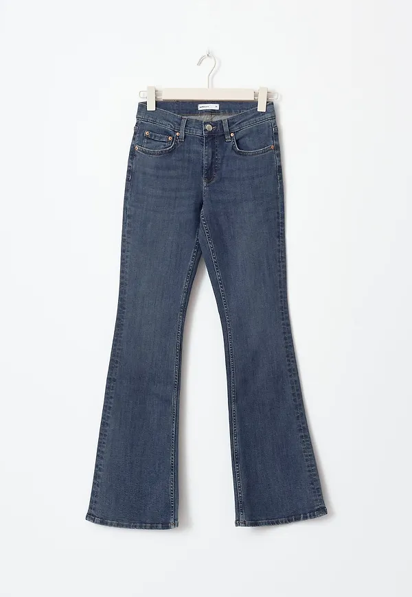 Low petite bootcut jeans