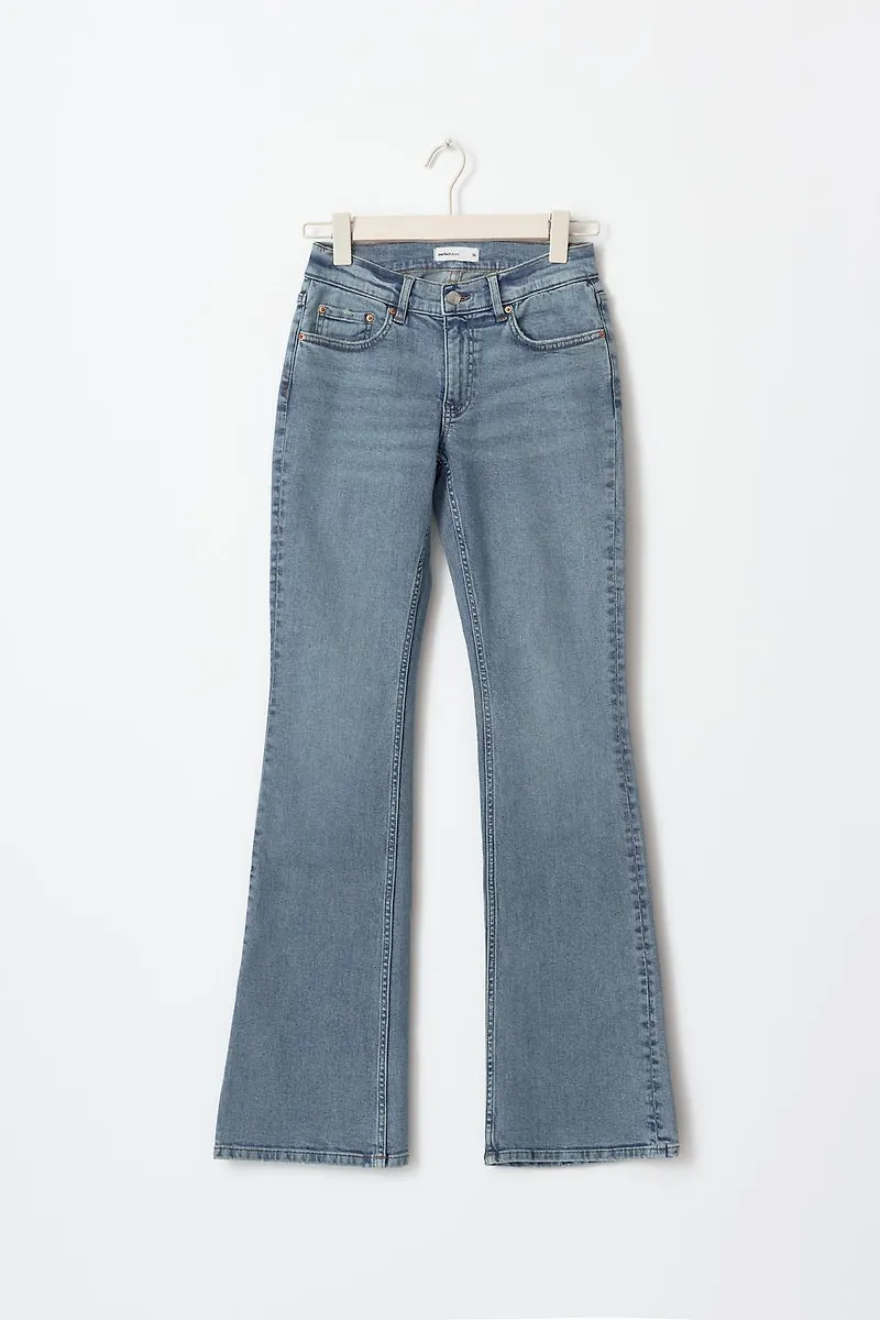 Low petite bootcut jeans