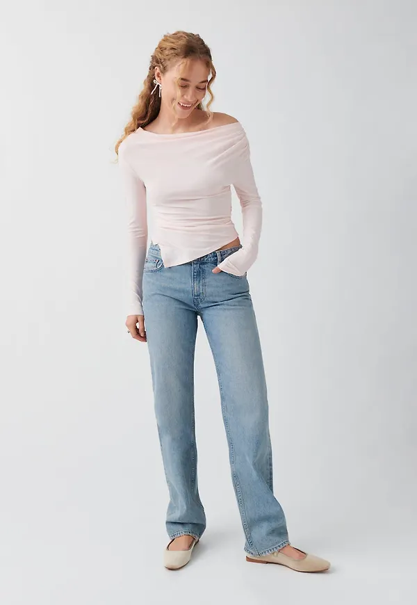 Low straight jeans