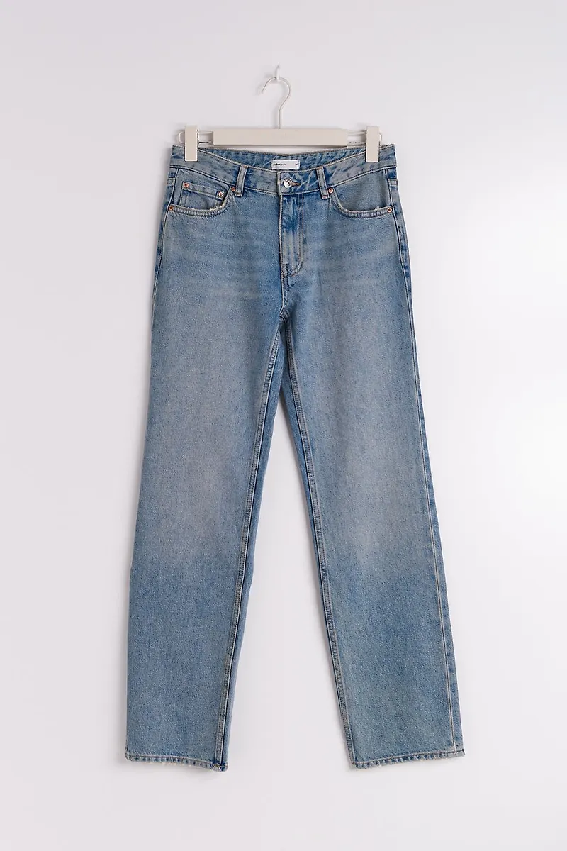 Low straight tall jeans