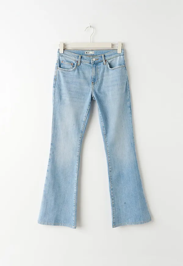 Low waist bootcut PETITE jeans