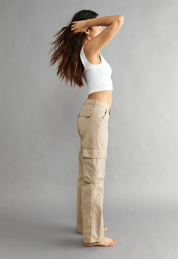 Low waist cargo jeans