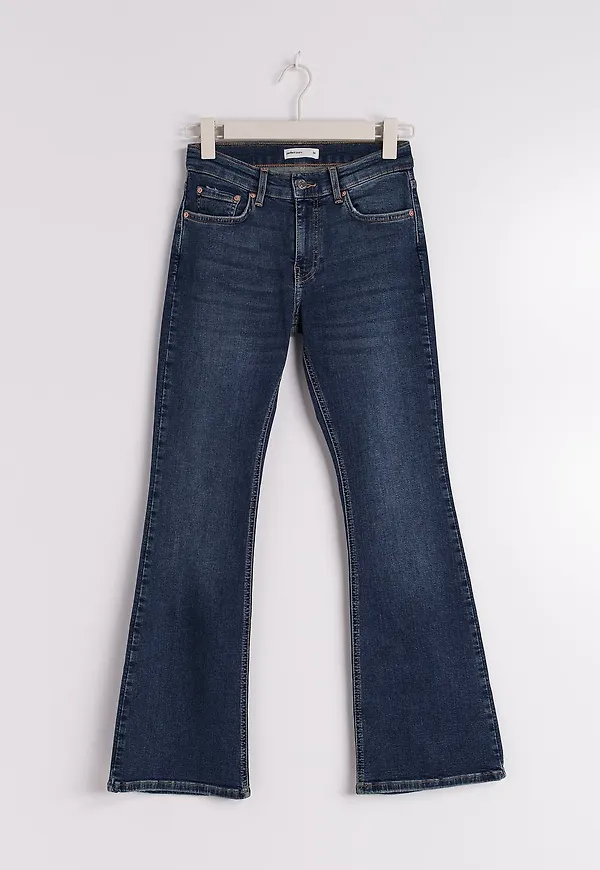Low waist petite bootcut jeans