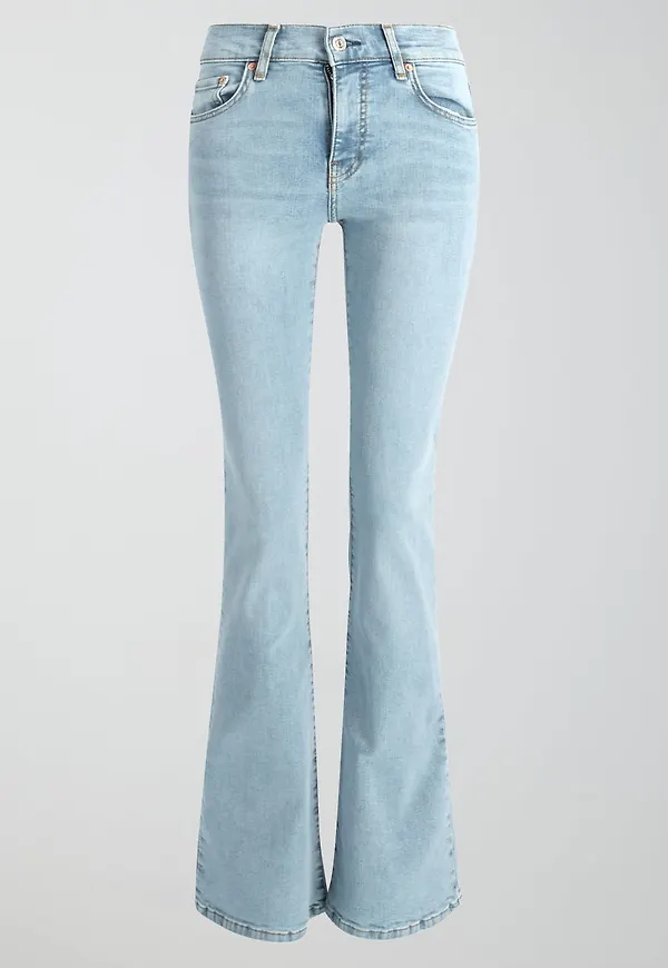Low waist petite bootcut jeans