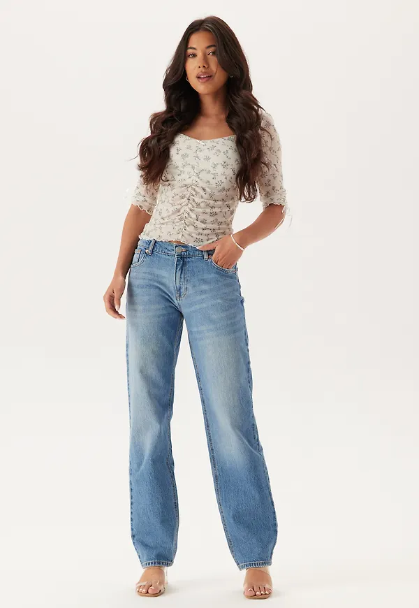 Low Waist Straight Jeans