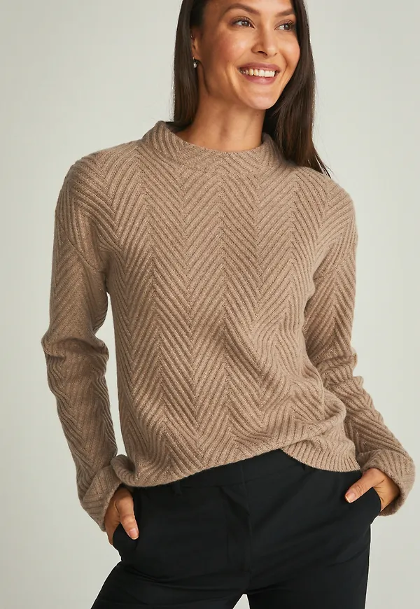 Lucy sweater