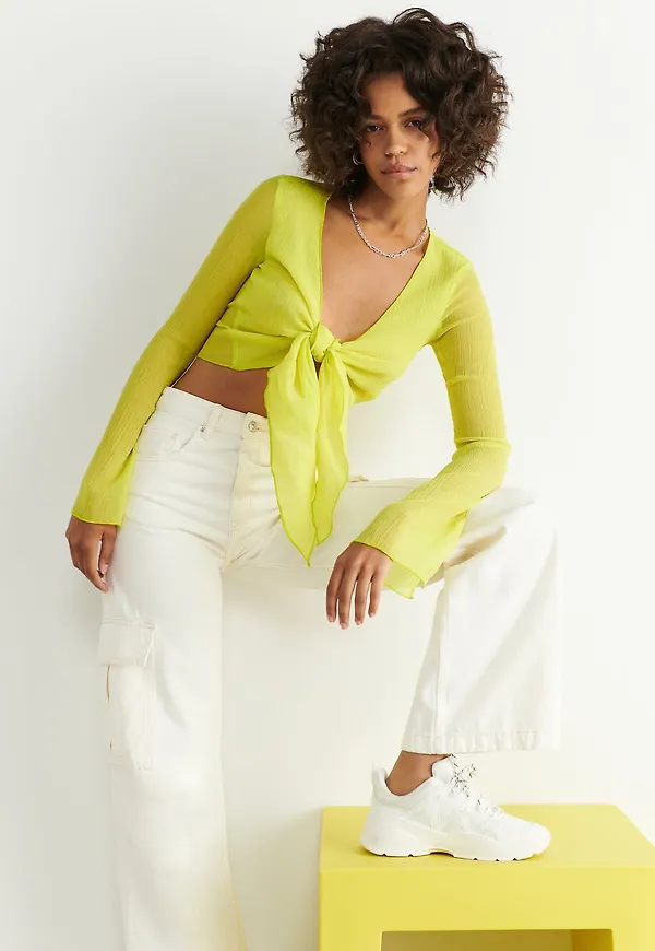 Lucy tie blouse