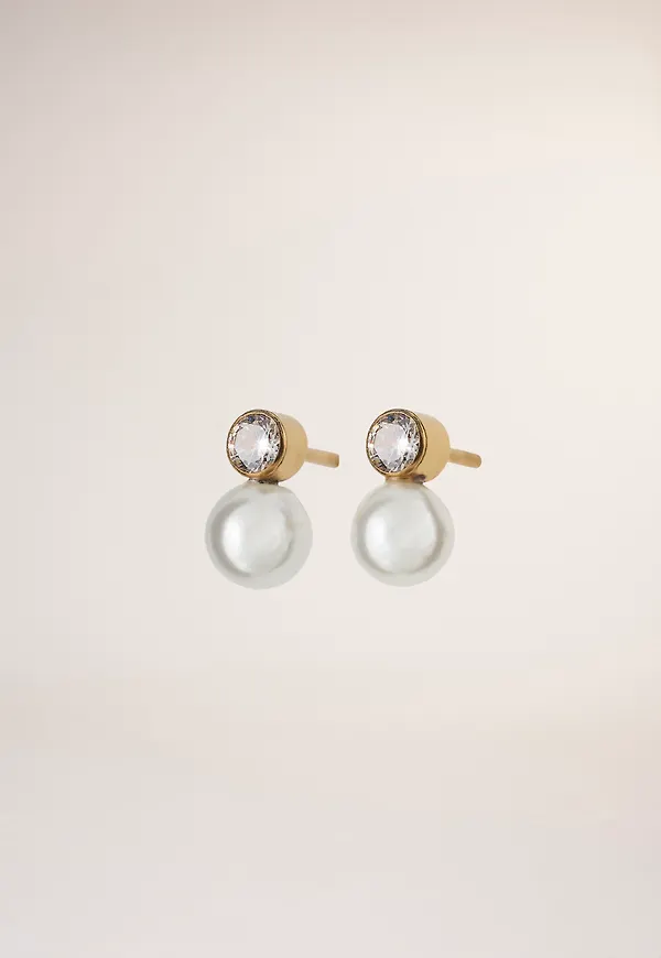 Luna studs