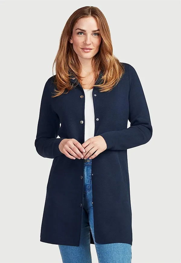 Lång cardigan med ståkrage och knappar
