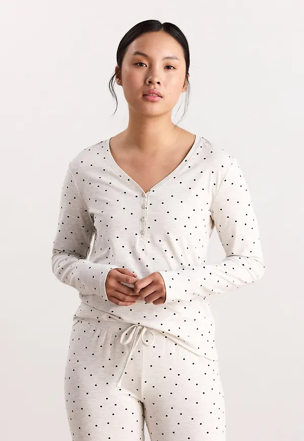 Långärmad pyjamastopp