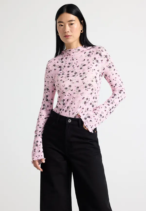 Långärmad topp