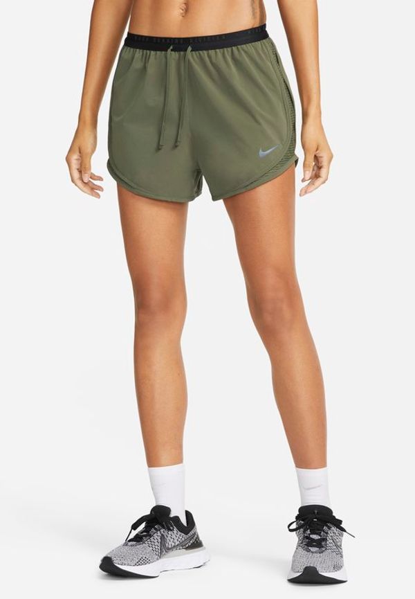 Löparshorts Nike Dri-FIT Run Division Tempo Luxe för kvinnor - Grön