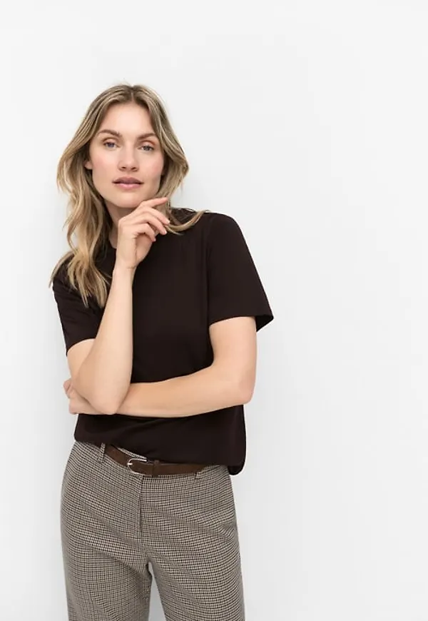 Maia premium tee