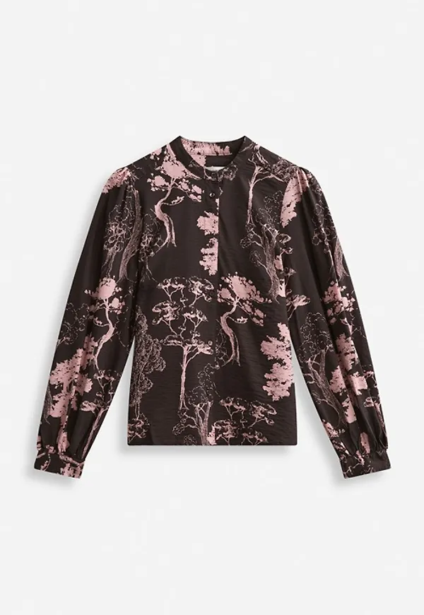 Makennaiw shirt