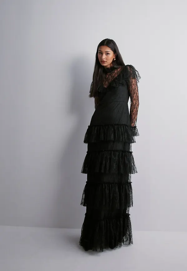 Malina - Svart - Joelle lace maxi dress