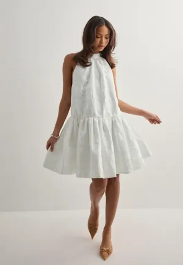 Malina - Vit - Flora halterneck mini dress