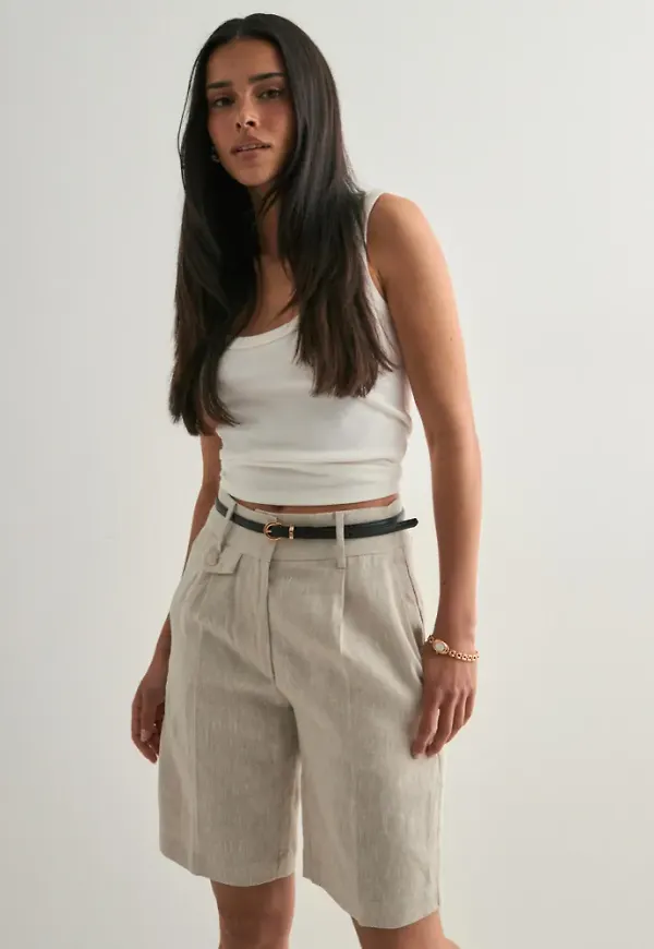 Malina - Beige - Arlo Pleated Suit shorts