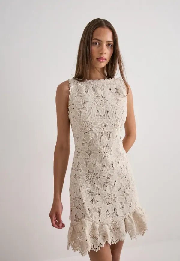Malina - Beige - Miranda Ruffled Guipure Lace M