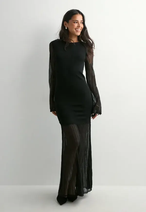 Malina - Svart - Haisley sheer knitted maxi dress