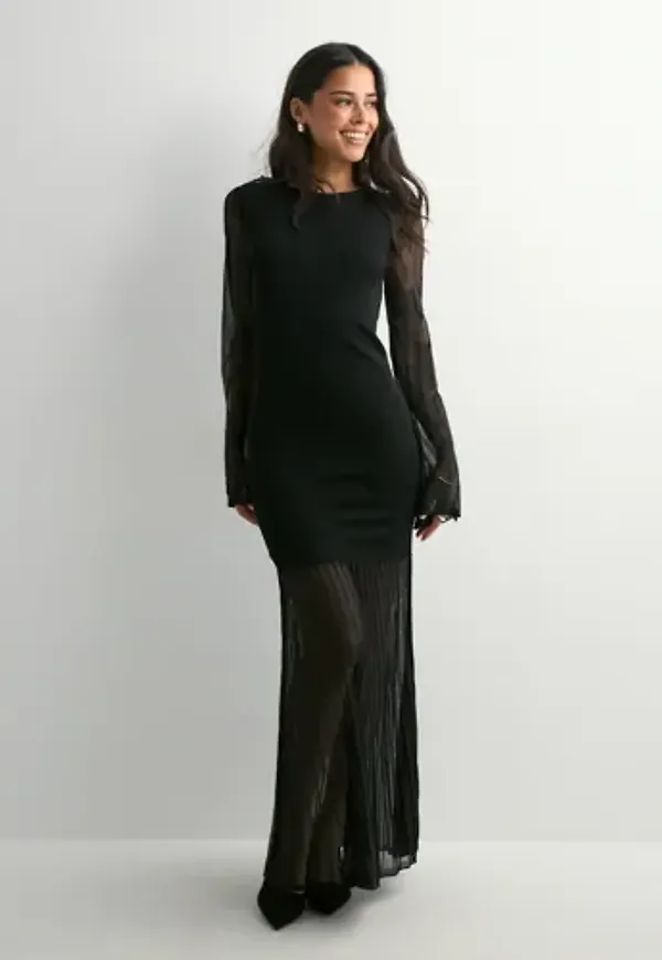 Malina - Svart - Haisley sheer knitted maxi dress