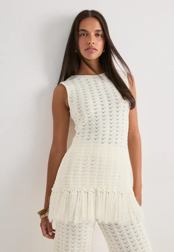 Malina - Vit - Amal Knitted Fringe Top
