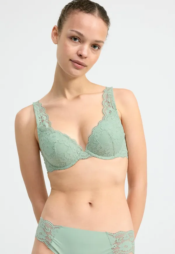 Malva push-up bh med spets