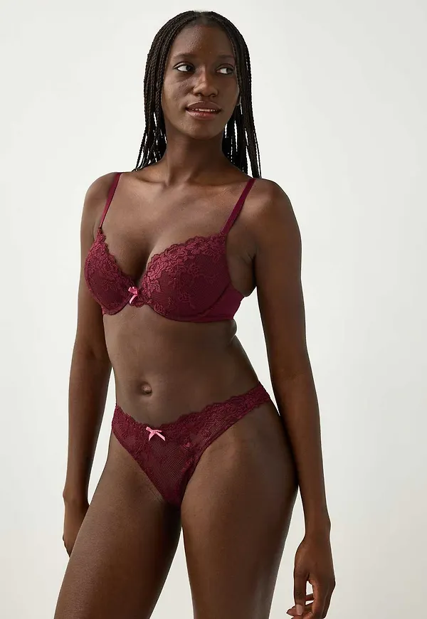 Malva push up-bh med spets