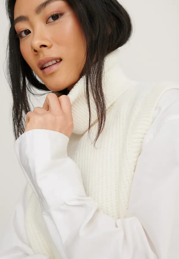 MANGO Chalet Waistcoat - Offwhite