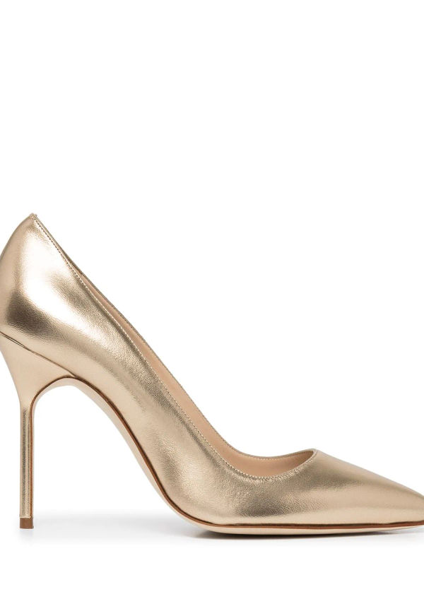 Manolo Blahnik BB spetsiga pumps - Guldfärgad