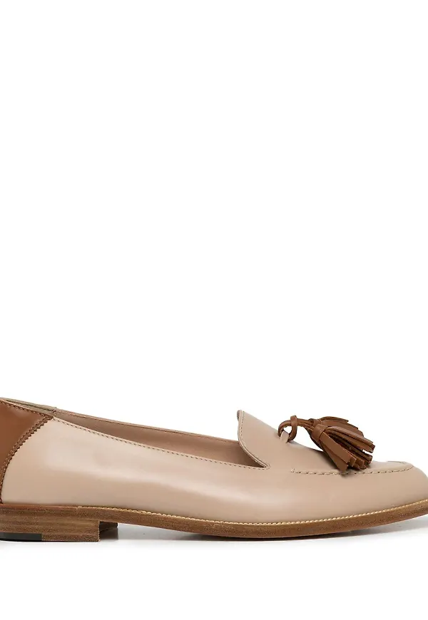 Manolo Blahnik loafers med tofsdetalj - Neutral