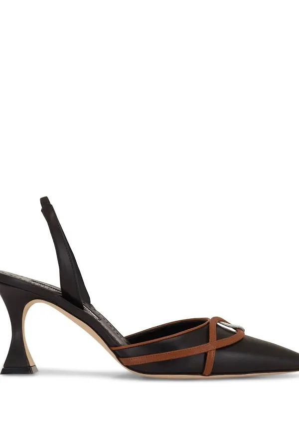 Manolo Blahnik spetsiga slingback-pumps - Svart