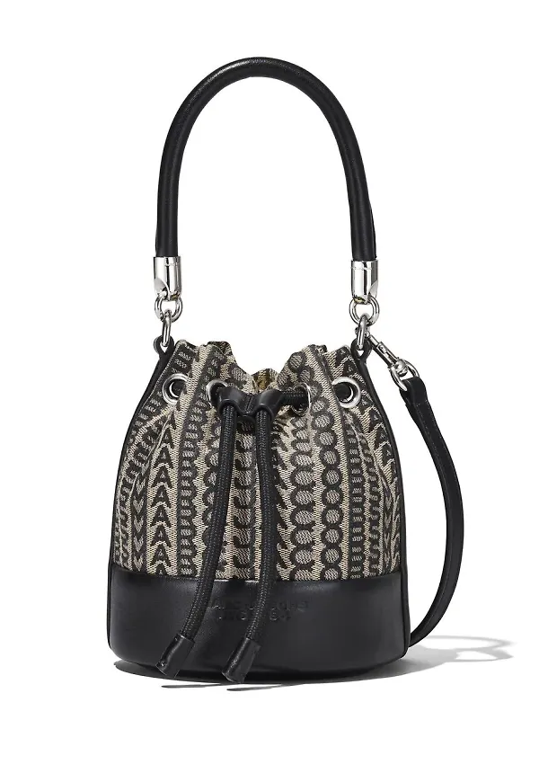 Marc Jacobs The Micro bucket-väska med monogram - Svart