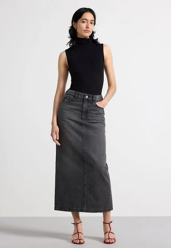 Maxikjol i denim