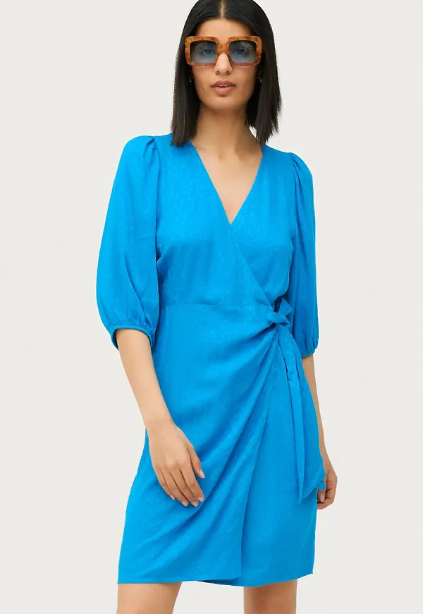mbyM - Omlottklänning Dannell-M Dress - Blå