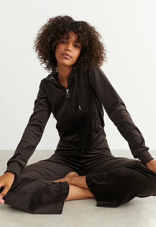 Melinda velour hoodie