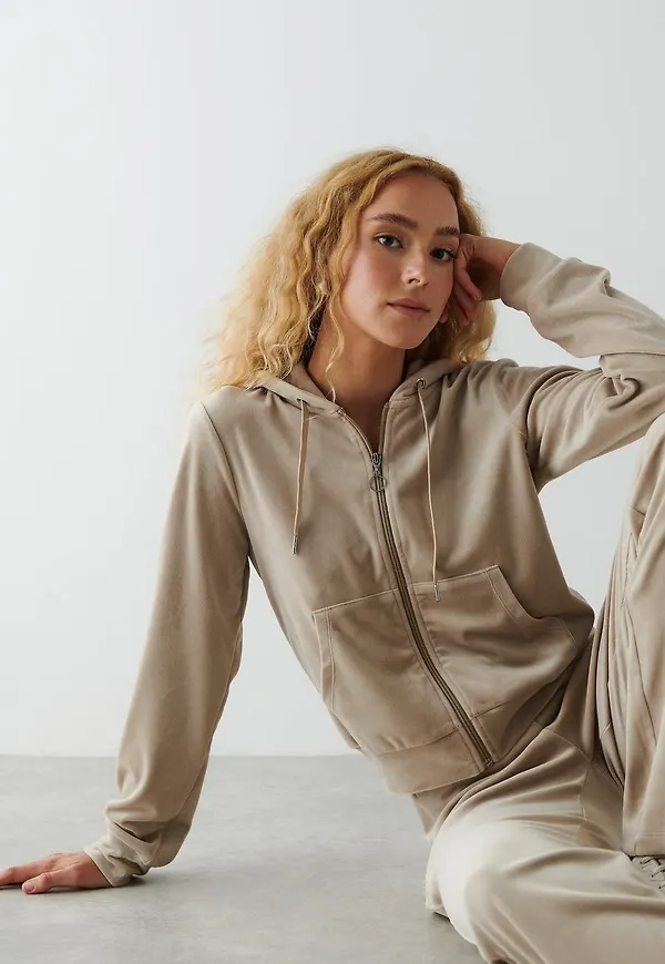 Melinda velour hoodie