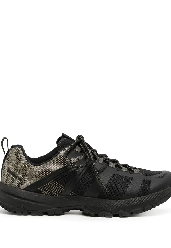 Merrell låga sneakers med panel - Svart